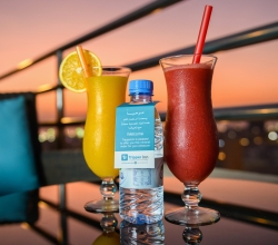 مسبح للإيجار بالساعة